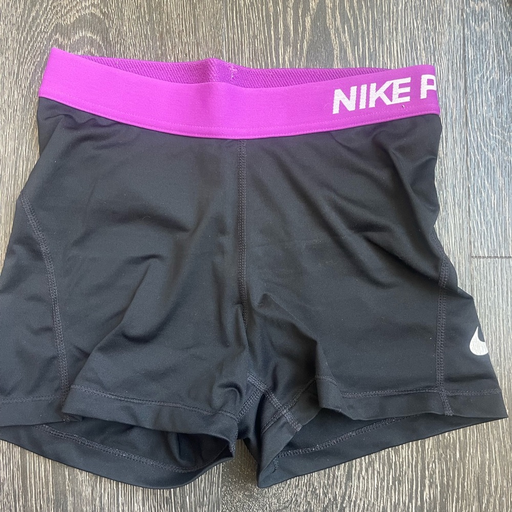 Women’s Nike Pros Spandex